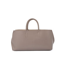 Load image into Gallery viewer, COURTNEY ORLA(コートニーオーラ)のSLOPE WINE TOTE(バッグ)の正面写真