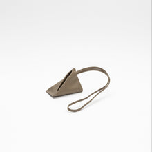画像をギャラリービューアに読み込む, TRI PACK strap purse