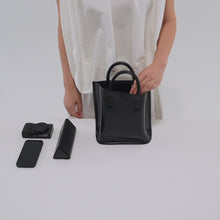 ギャラリービューアCURVE TOTE S NAVY/IVORYに読み込んでビデオを見る
