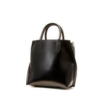 Load image into Gallery viewer, COURTNEY ORLA(コートニーオーラ)のSLOPE TOTE S(バッグ)の斜めからの写真