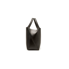 Load image into Gallery viewer, COURTNEY ORLA(コートニーオーラ)のSLOPE WINE TOTE(バッグ)の横からの写真