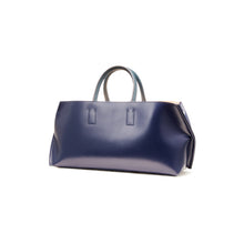 Load image into Gallery viewer, COURTNEY ORLA(コートニーオーラ)のSLOPE WINE TOTE(バッグ)の斜めからの写真