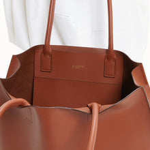Load image into Gallery viewer, SLOPE TOTE L w/shoulder handle