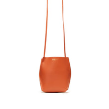 Load image into Gallery viewer, COURTNEY ORLA(コートニーオーラ)のSLOPE TOTE mini(バッグ)の正面写真