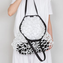 画像をギャラリービューアに読み込む, ROPE TOTE
