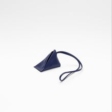画像をギャラリービューアに読み込む, TRI PACK strap purse
