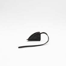 画像をギャラリービューアに読み込む, TRI PACK strap purse
