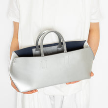Load image into Gallery viewer, SLOPE WINE TOTE
