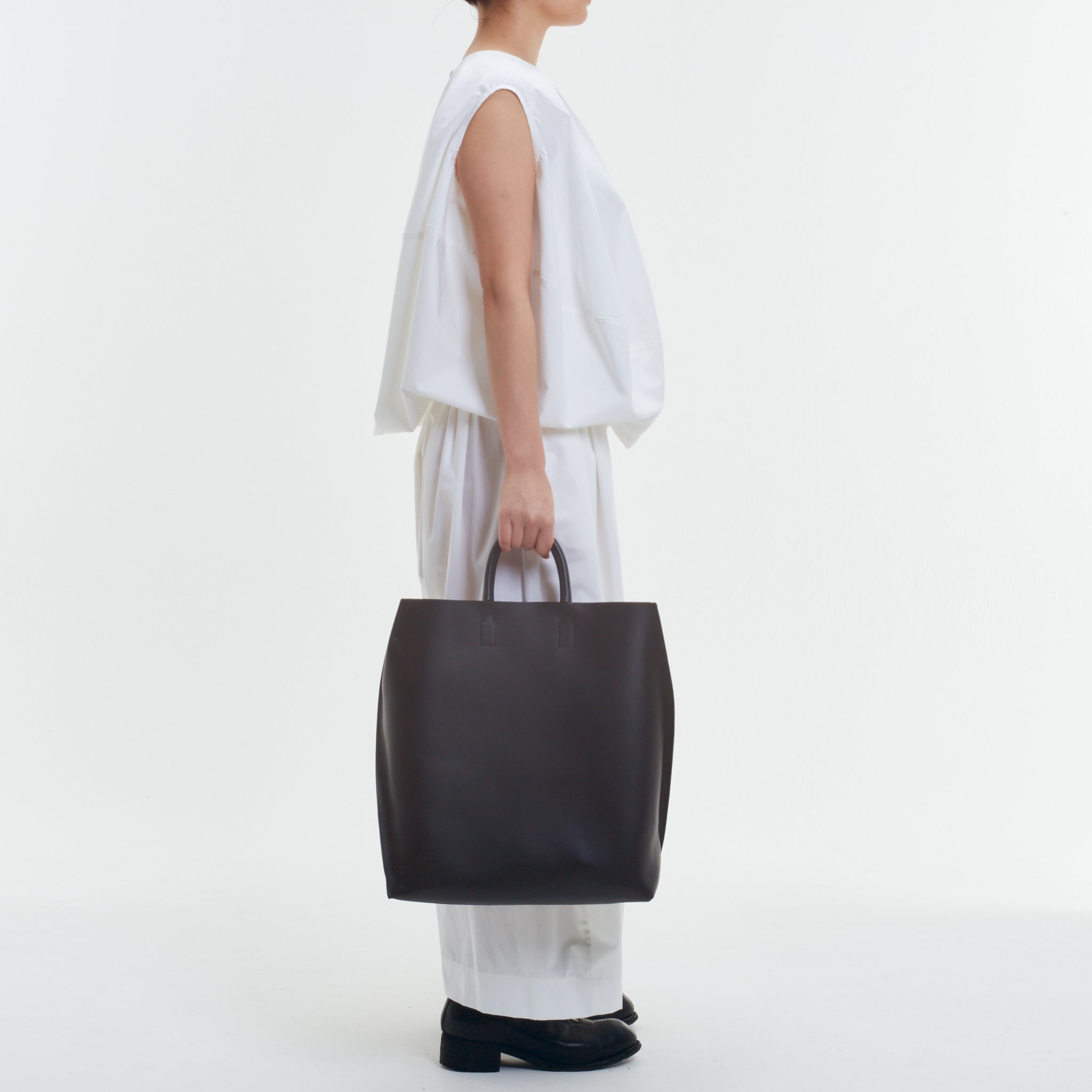 SLOPE TOTE L – COURTNEY ORLA