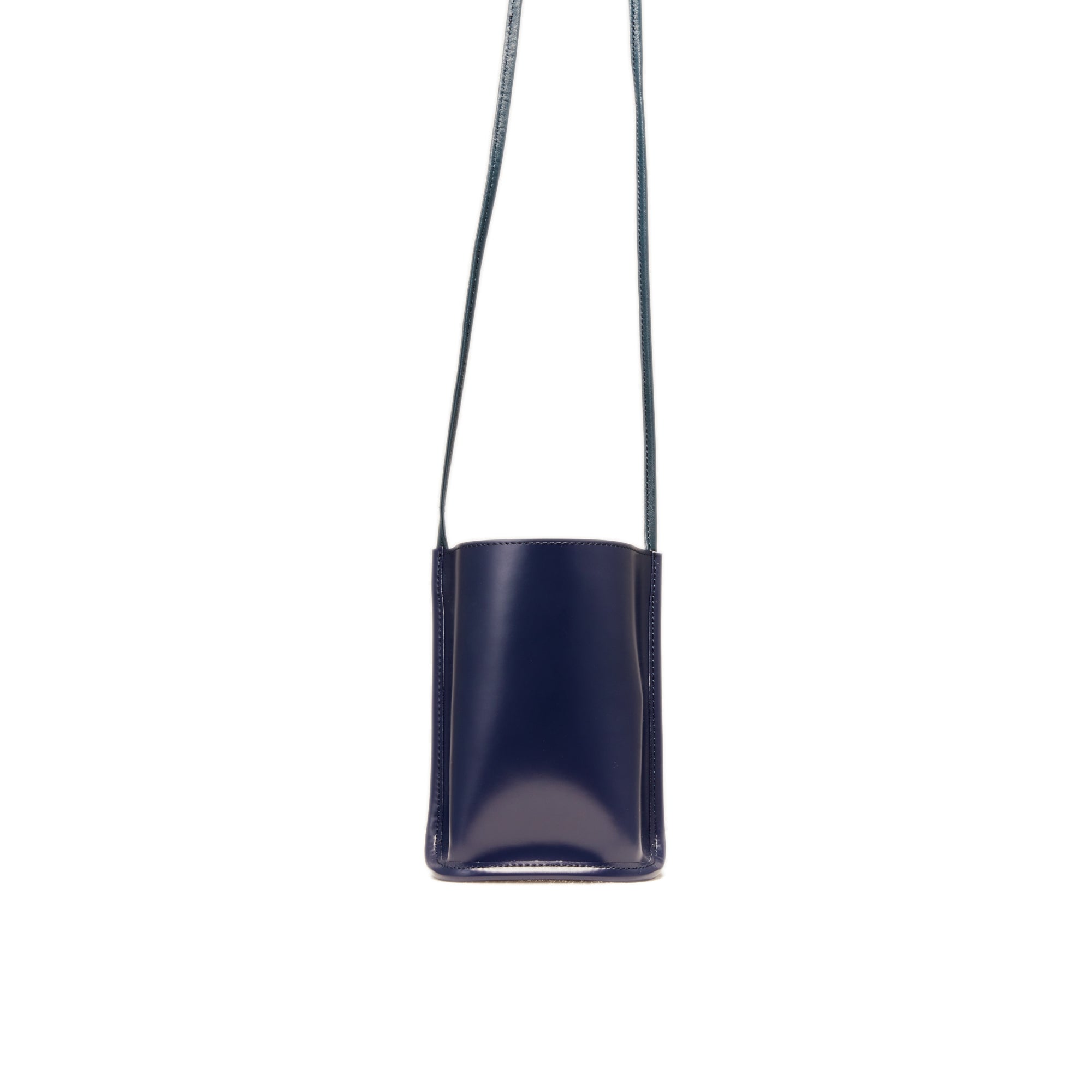 CURVE TOTE MINI NAVY/IVORY – COURTNEY ORLA