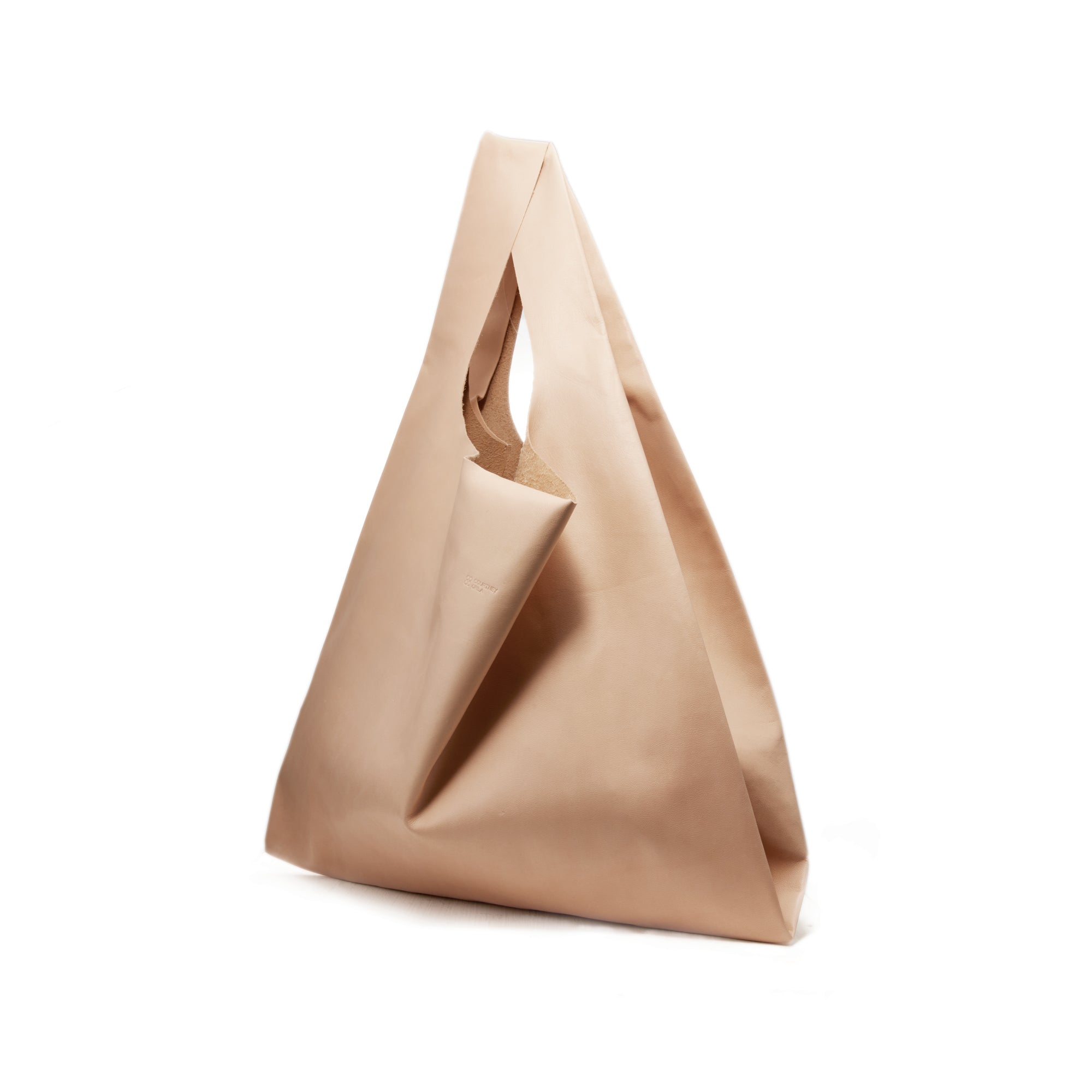 SEVEN SHOPPER L – COURTNEY ORLA